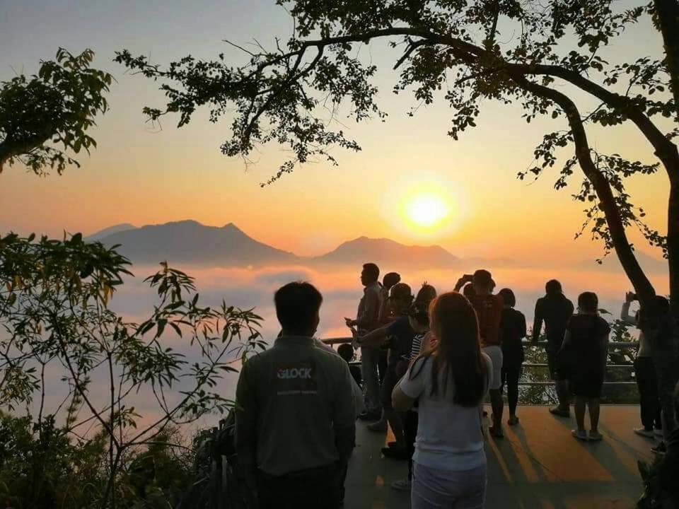 Baan Sky House Riverside Homestay Chiang Khan Exterior foto